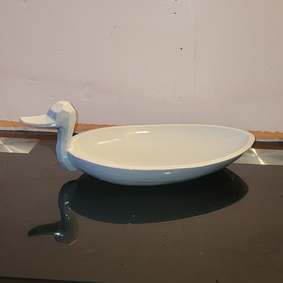BEAUTIFUL VINTAGE BLUE SWAN PLATTER/ CENTER PIECE HEAVY SOAPSTONE 15 1/2 LONG - Picture 5 of 12